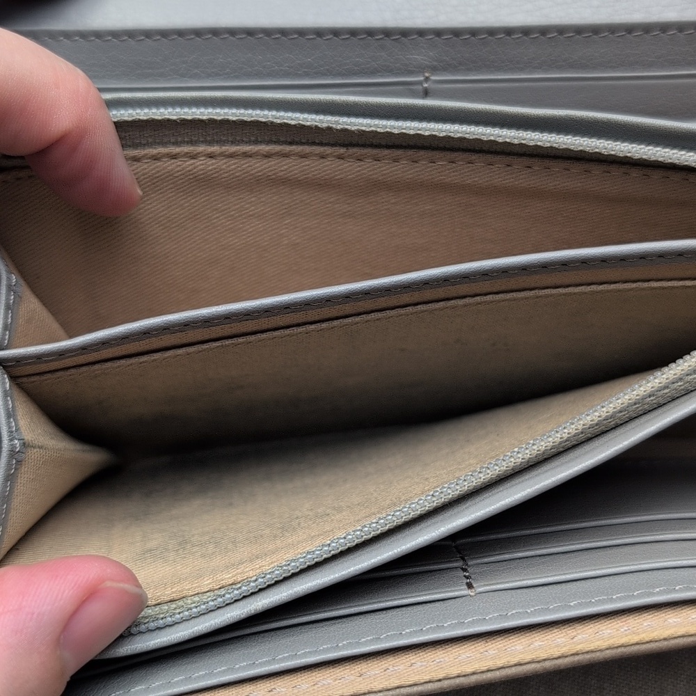 See By Chloe Gray Beige Wallet - Picture 7 of 11